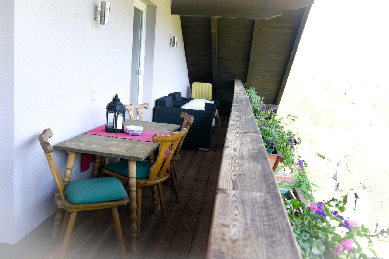 Appartement Haus Moser ザンクト・ミヒャエル・イム・ルンガウ エクステリア 写真