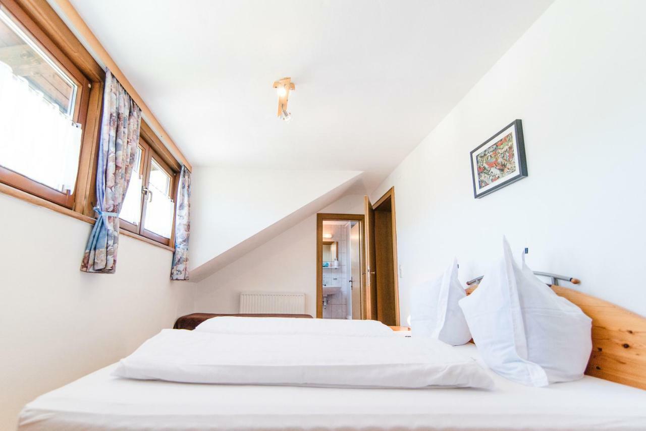 Appartement Haus Moser ザンクト・ミヒャエル・イム・ルンガウ エクステリア 写真